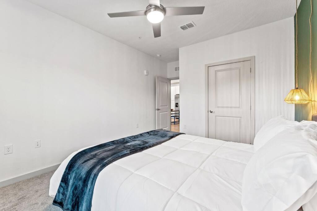 Complete Apartment ,10 Min To Parks Pets Allowed, Resort-Style Amenities オーランド エクステリア 写真
