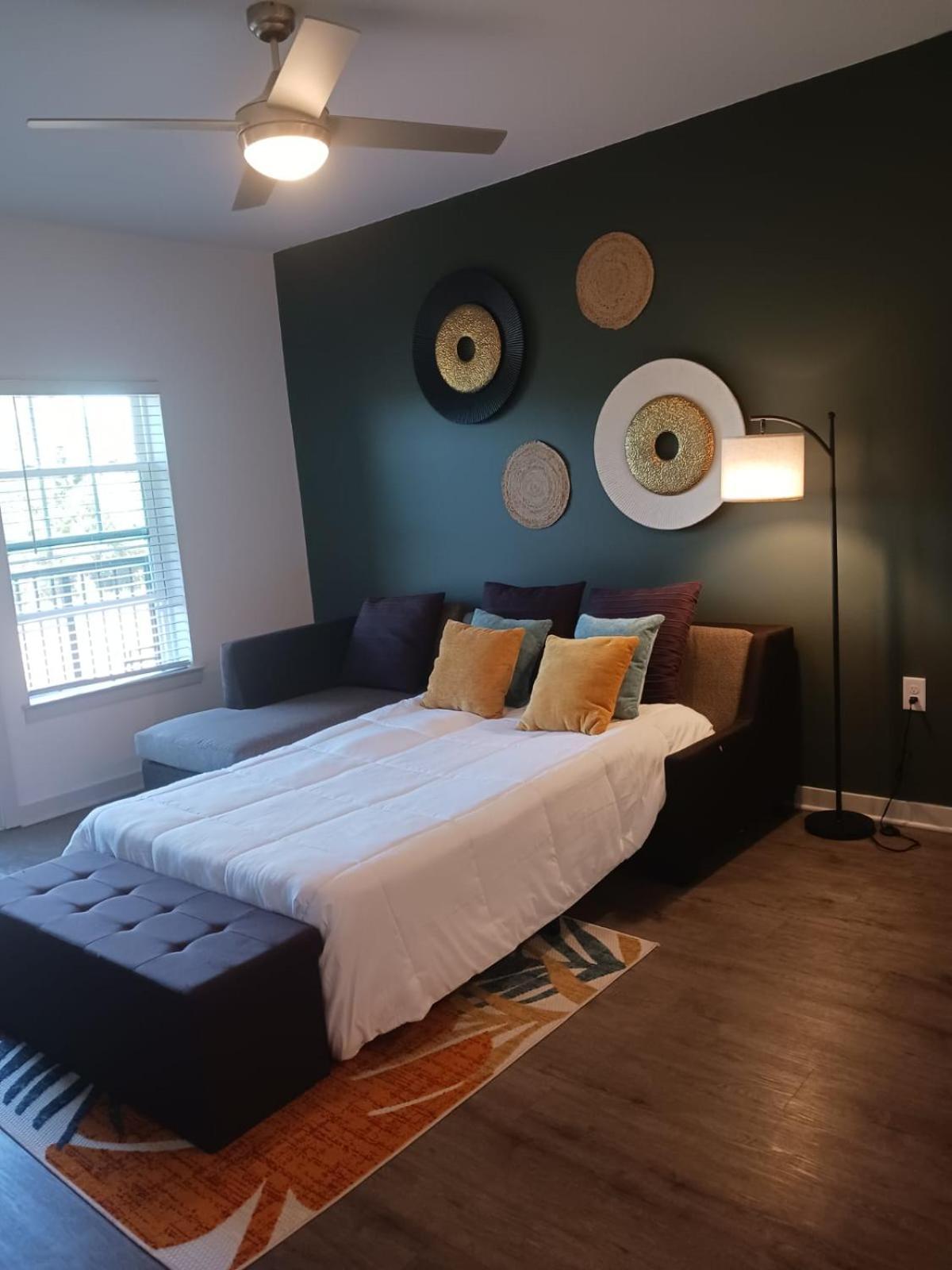 Complete Apartment ,10 Min To Parks Pets Allowed, Resort-Style Amenities オーランド エクステリア 写真